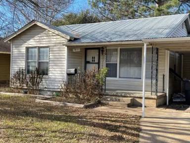 Main picture of 3801 Sleeper Ave