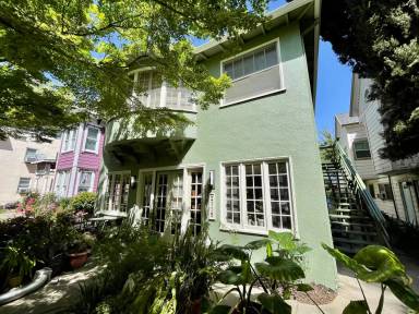 Main picture of 2115 I St