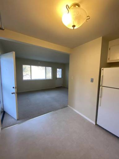 Main picture of 300 C St