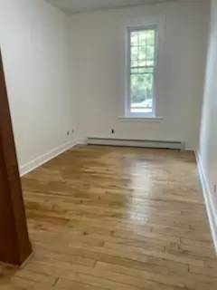 Main picture of 1565 New Scotland Rd