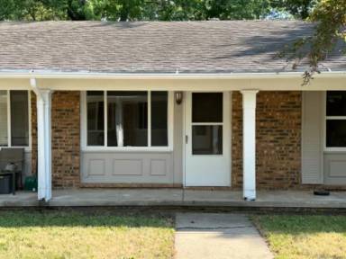 Main picture of 17318 N 2nd St