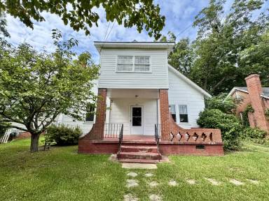 Main picture of 1403 31st St