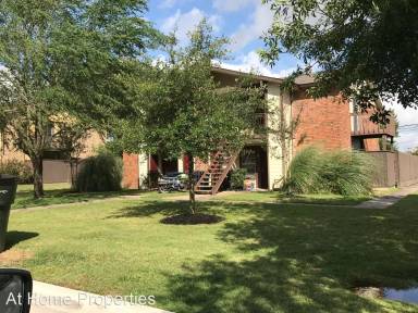 Main picture of 707 Wellesley Ct