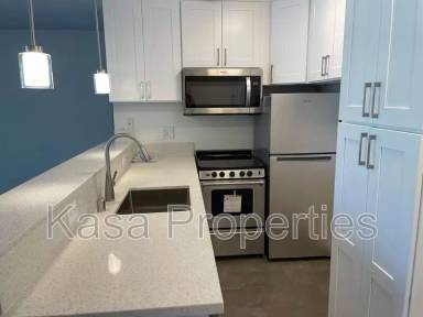 Main picture of 2828 College Ave