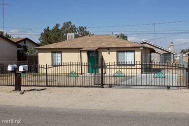 Main picture of 16460 Pine St