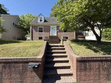 Main picture of 126 Forrest Ave