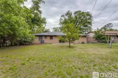 Main picture of 4018 Western Cir