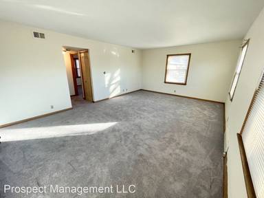 Main picture of 3446 N Dousman St