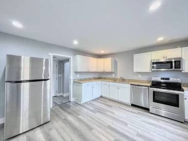 Main picture of 1411 Highland Ave