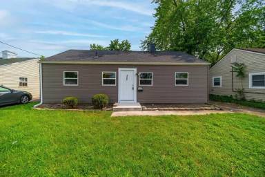 Main picture of 3083 Brownlee Ave