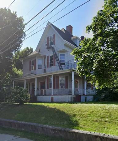 Main picture of 455 Carrington Ave
