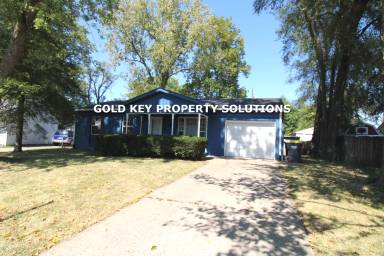 Main picture of 2416 Tamarack Pl