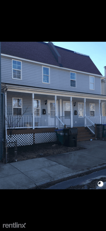Main picture of 1305 W Leigh St
