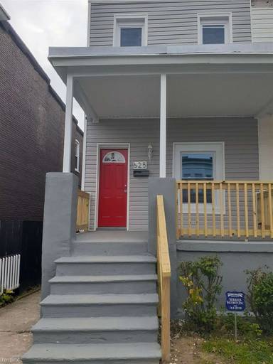 Main picture of 619 Cator Ave