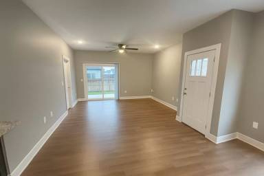 Main picture of 12129 W Cora St