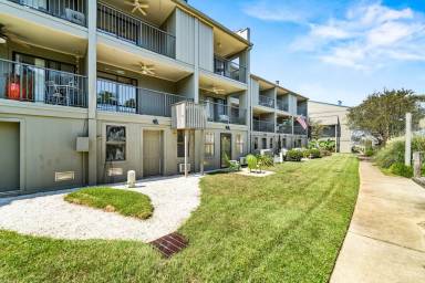 Main picture of 710 S Mobile St
