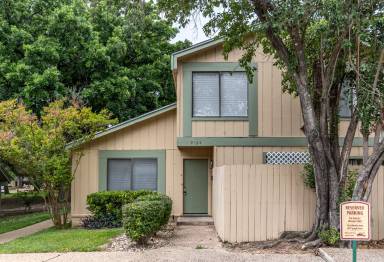Main picture of 9524 Quail Village Ln