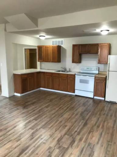 Main picture of 511 Columbia Ave