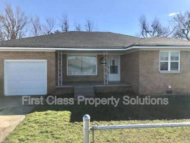 Main picture of 2312 N Meridian Ave