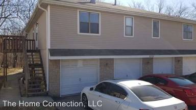 Main picture of 8301 N Everton Ave