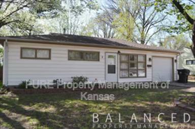 Main picture of 1939 SW Edgewater Ter