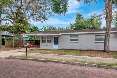 Main picture of 207 3rd St N