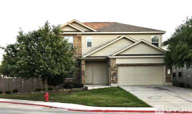 Main picture of 101 Circle Way