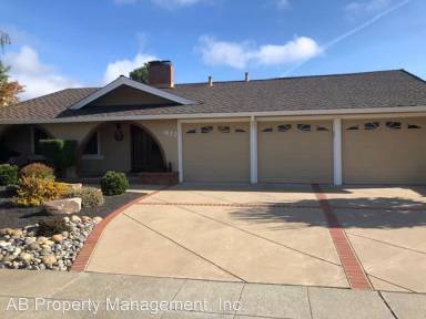 Main picture of 1682 Vancouver Way