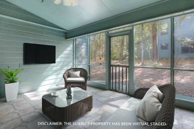 Main picture of 50 Summer Oaks Dr