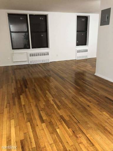 Main picture of 490 New York Ave