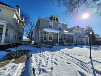 Main picture of 1628 S 5th St