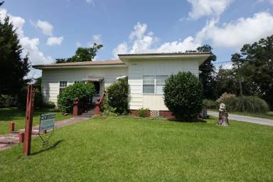 Main picture of 2941 Green St