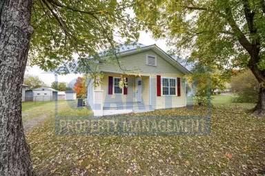 Main picture of 1406 Elrod St SE