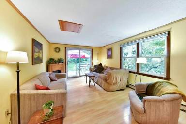 Main picture of 84 Glendale Rd