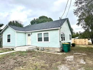 Main picture of 703 N Blair St
