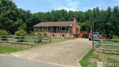 Main picture of 19 Little Creek Ln