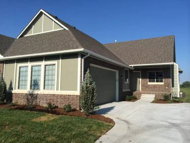 Main picture of 803 N Prairie Dunes St