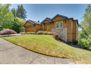 Main picture of 2600 NW Holloway Dr