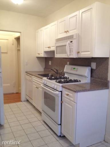 Main picture of 303 Livingston Ave