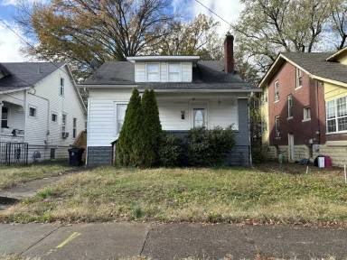 Main picture of 716 S 38th St