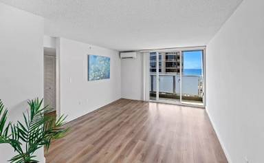 Main picture of 801 South St