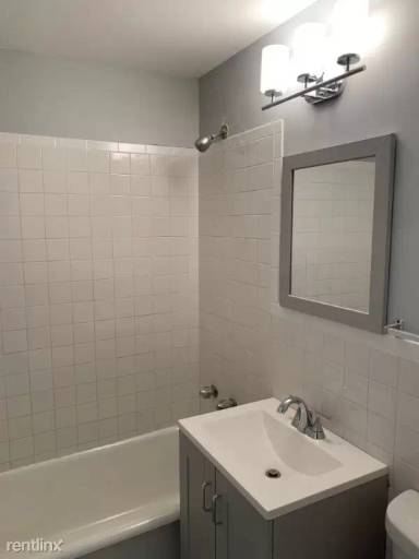 Main picture of 7051 S Bennett Ave