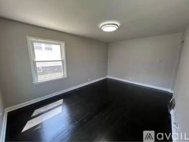 Main picture of 8735 W Mitchell St