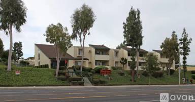 Main picture of Woodcrest Apartments