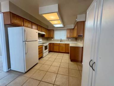 Main picture of 9516 Dona Marguerita Ave NE