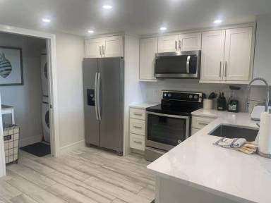 Main picture of South Seas Tower 3