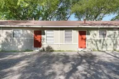 Main picture of 1016 Sunglo Dr