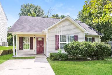 Main picture of 2103A Ontario St