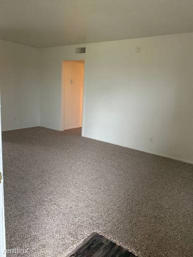Main picture of The Hayes Apartments