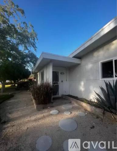 Main picture of 3555 Broadmoor Blvd